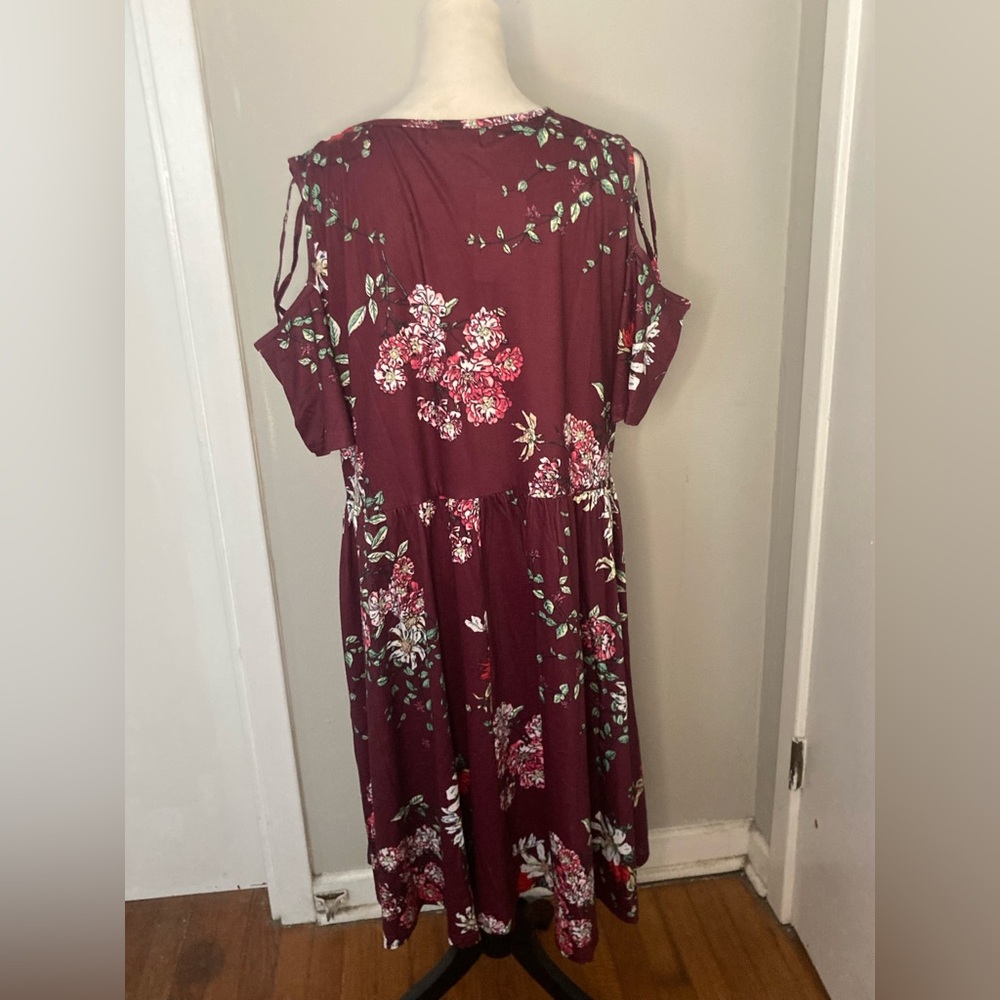Bedoar Maroon Dress - Picture 4 of 6